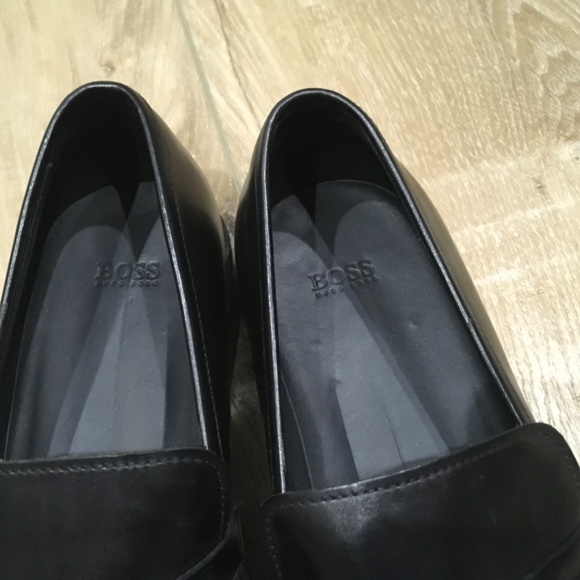 Hugo boss leather loafers - Picture 3 of 5